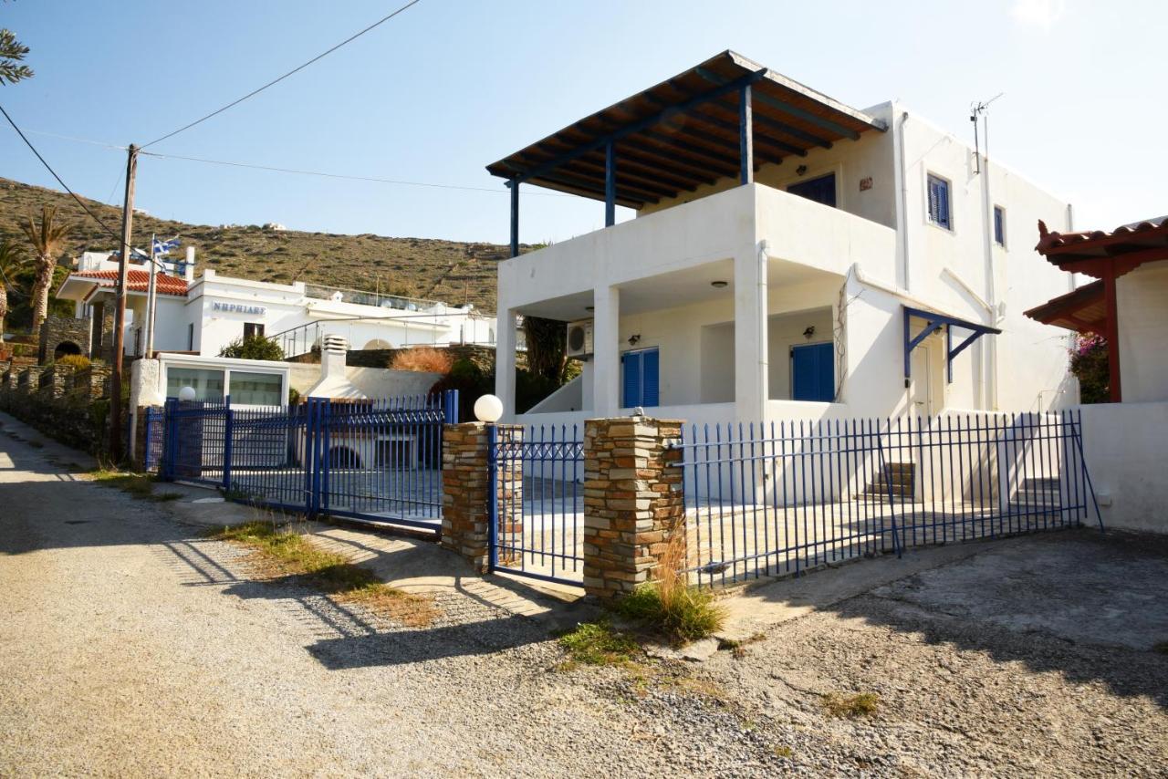 Andros 2 Berdrooms 4 Persons Cycladic House. Kiprí Kültér fotó